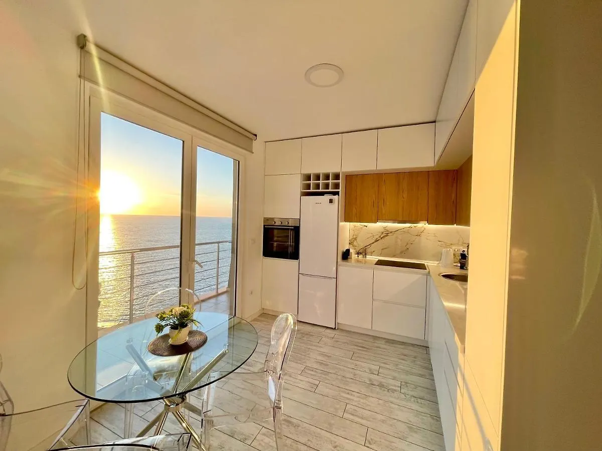 Durres Currila Modern Luxury Stunning Beach Views Апартаменты
