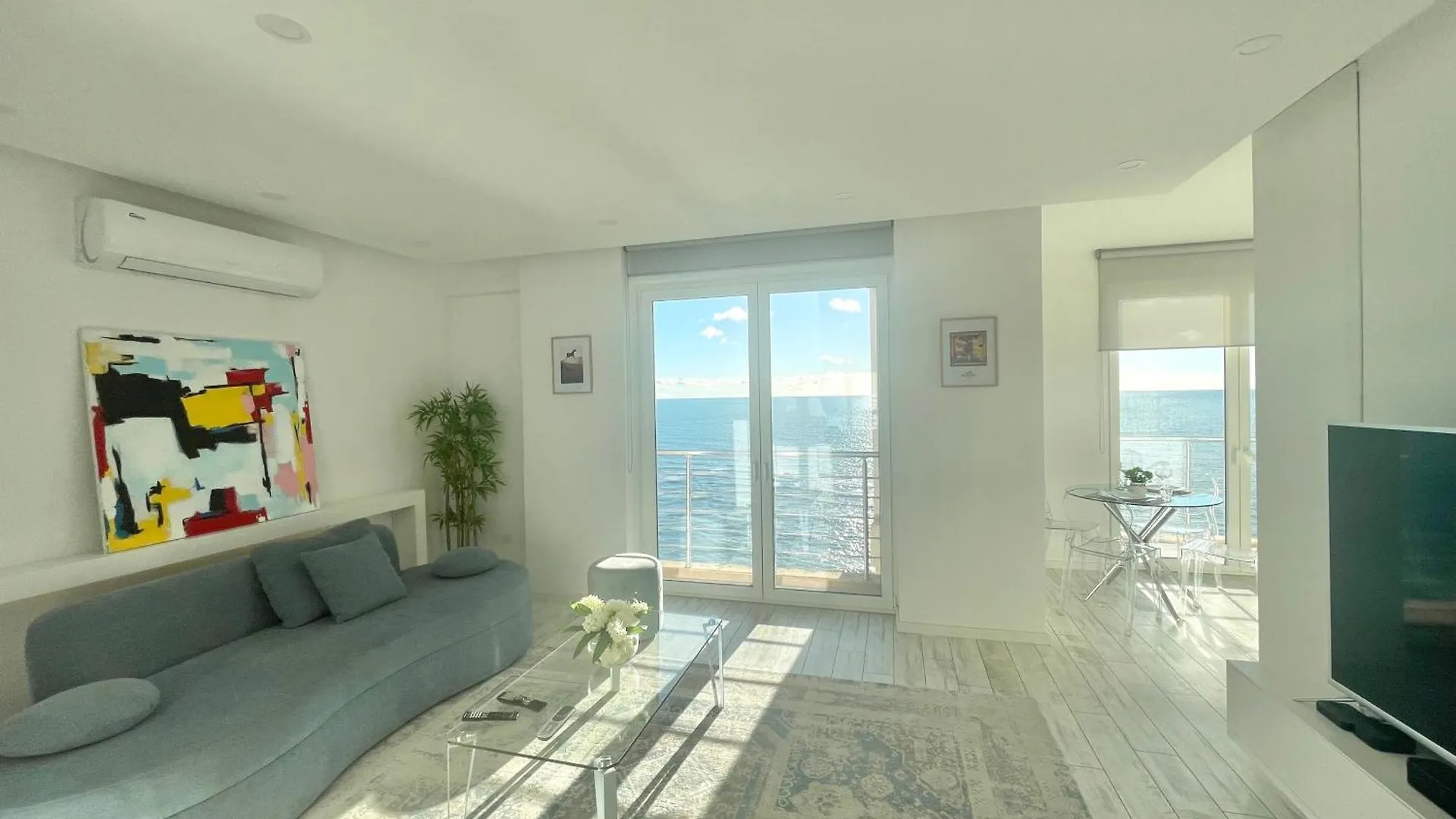 Апартаменты Durres Currila Modern Luxury Stunning Beach Views